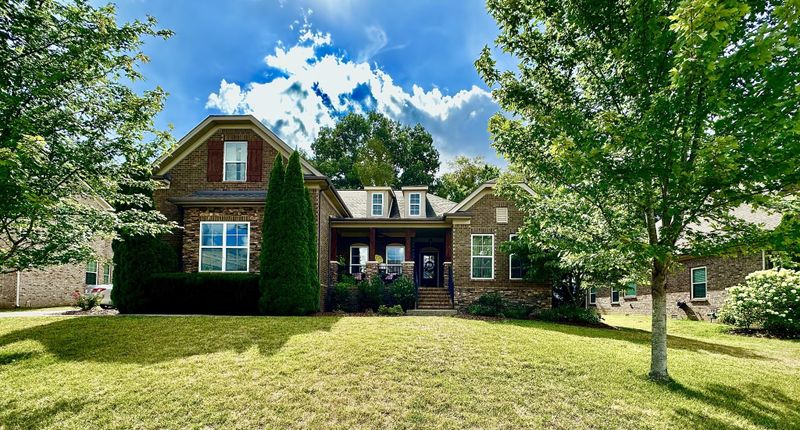 1391 Round Hill Ln, Spring Hill, TN 37174