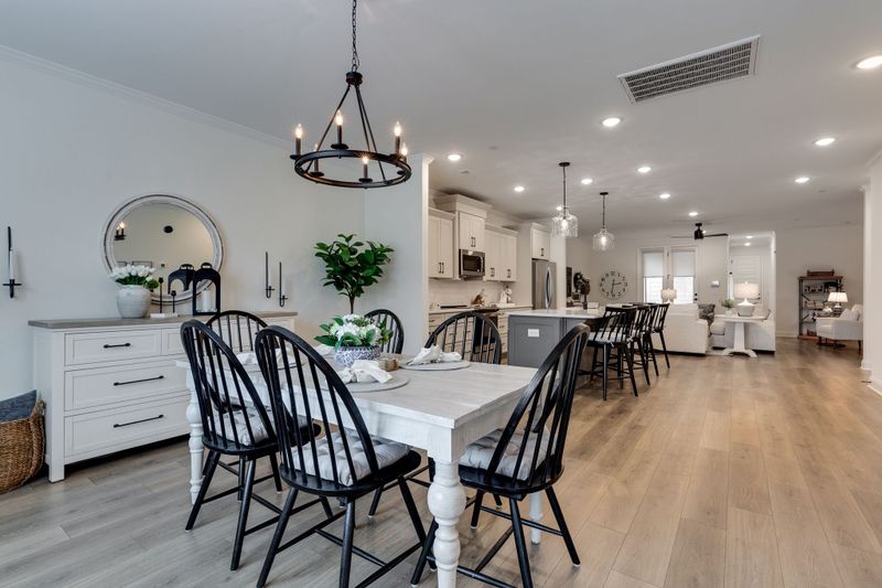 2733 Bramblewood Ln, Thompsons Station, TN 37179
