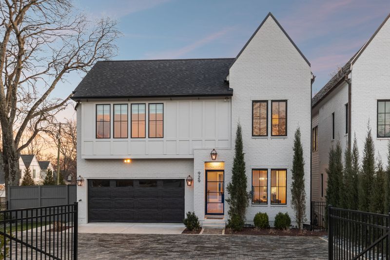 929 Glendale Ln, Nashville, TN 37204