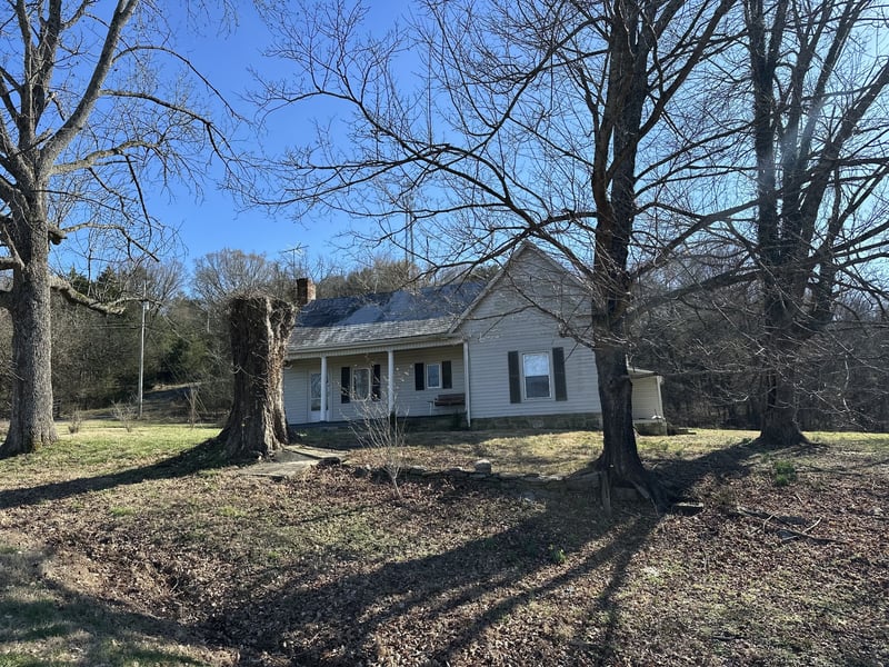 267 Grant Rd, Gordonsville, TN 38563
