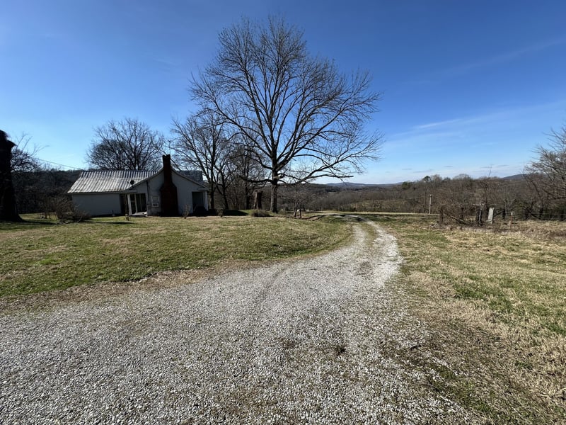 267 Grant Rd, Gordonsville, TN 38563