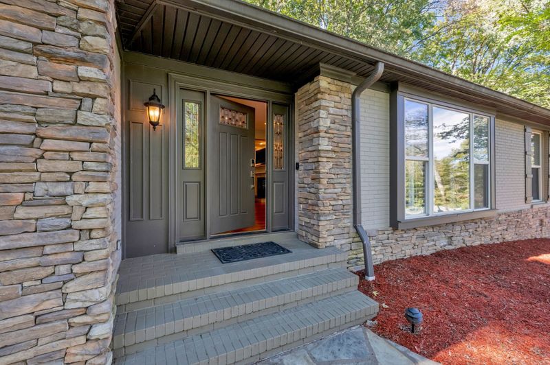 1813 Kingsbury Dr, Nashville, TN 37215