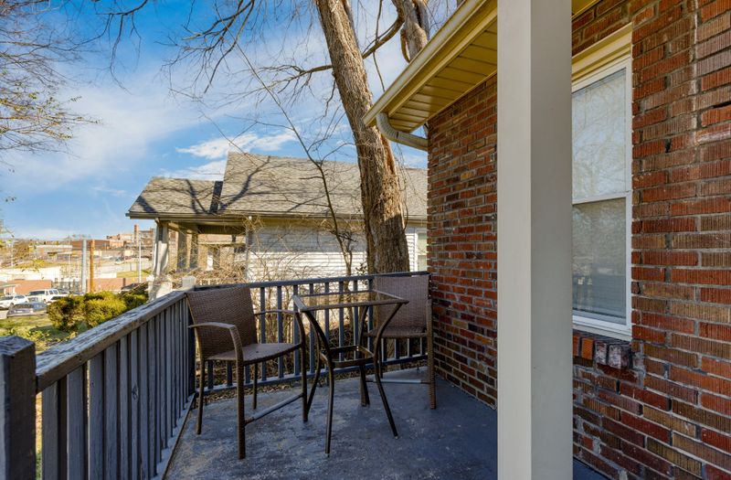 932 Silverdene Pl, Nashville, TN 37206