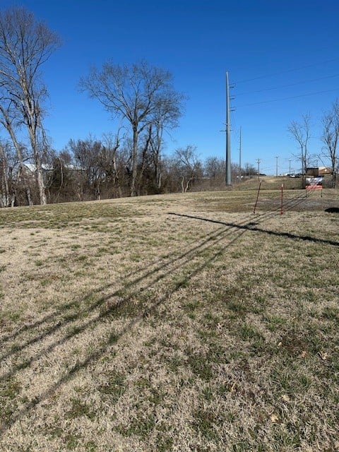 220 Rockland Rd, Hendersonville, TN 37075
