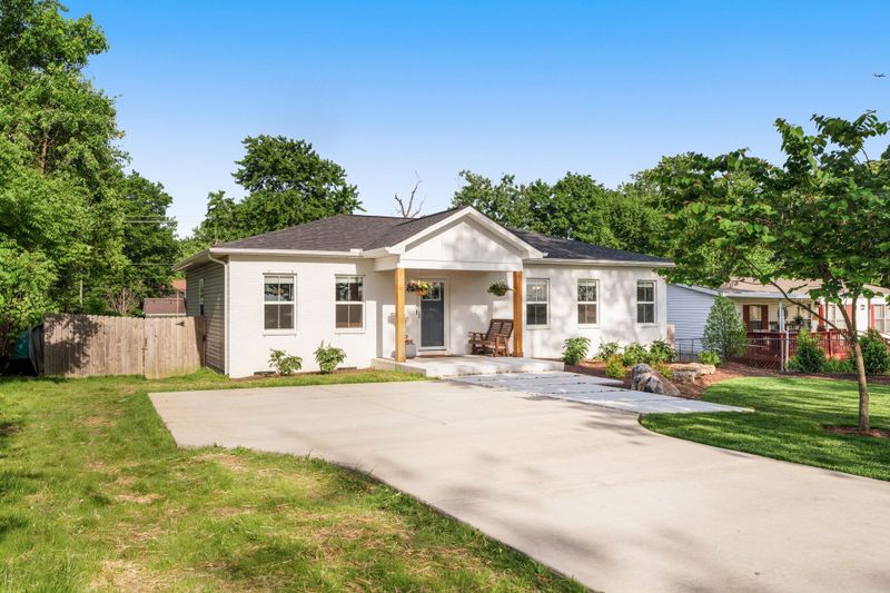 1325 Merritt St, Old Hickory, TN 37138