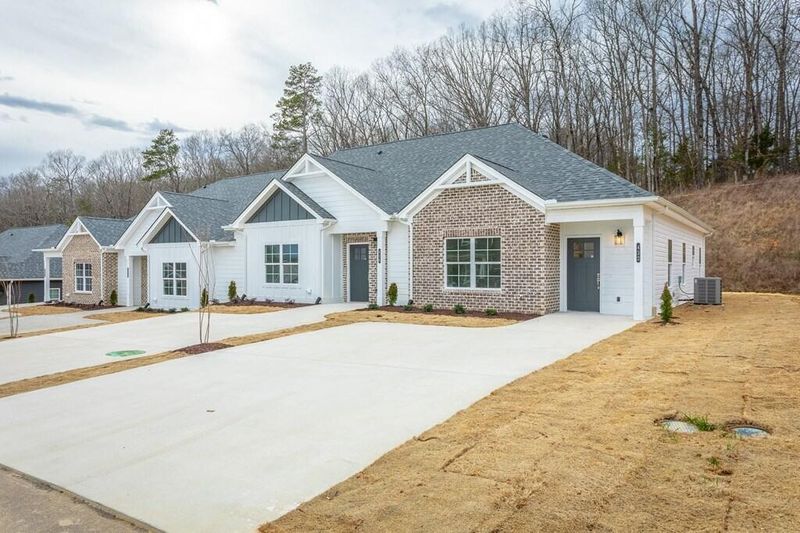 184 Andros Dr, Dalton, GA 30721