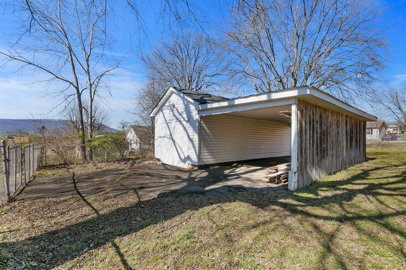 403 Andrews St, Rossville, GA 30741