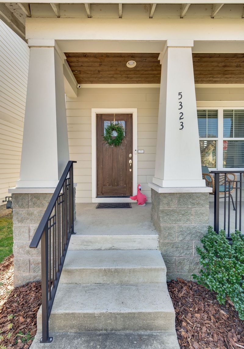 5323 Pennsylvania Ave, Nashville, TN 37209