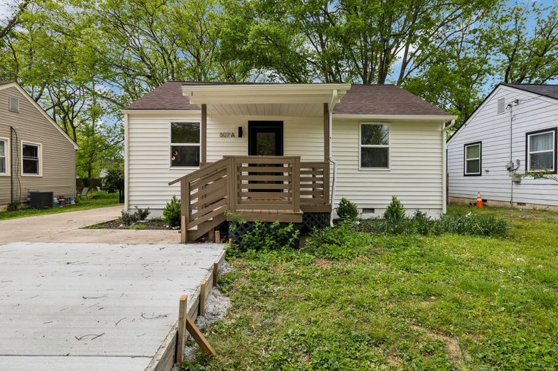 807 Morrow Rd #A, Nashville, TN 37209