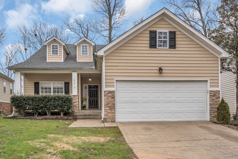 1917 Deep Woods Trl, Nashville, TN 37214