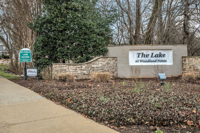 1917 Deep Woods Trl, Nashville, TN 37214