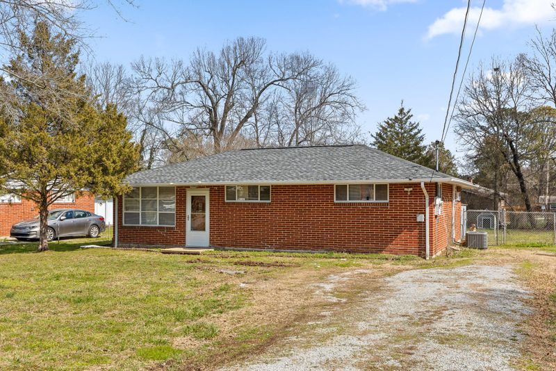 19 Pegram Cir, Fort Oglethorpe, GA 30742