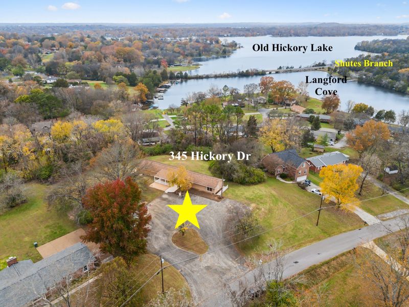 345 Hickory Dr, Old Hickory, TN 37138