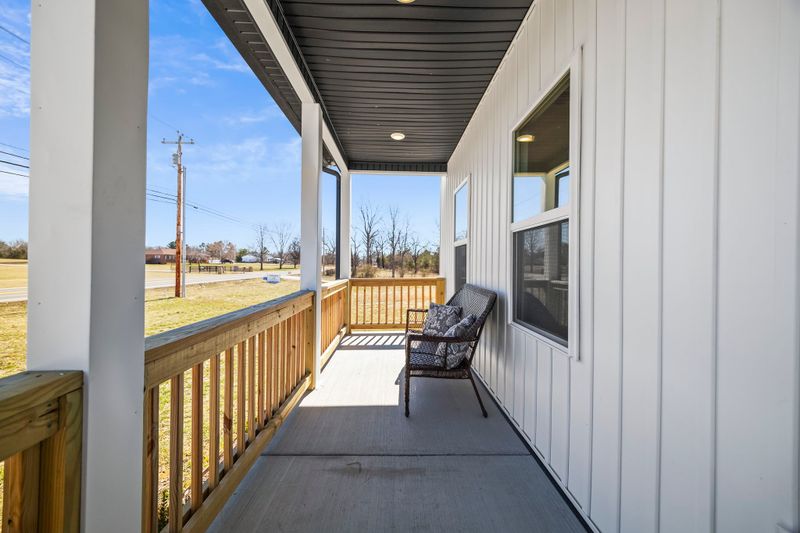 1262 Highway 48 S, Dickson, TN 37055
