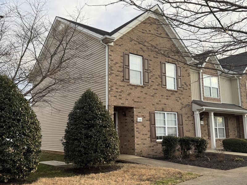 2115 Victory Gallop Ln, Murfreesboro, TN 37128