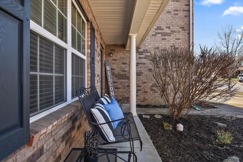 1011 Harmony Ln, Hendersonville, TN 37075