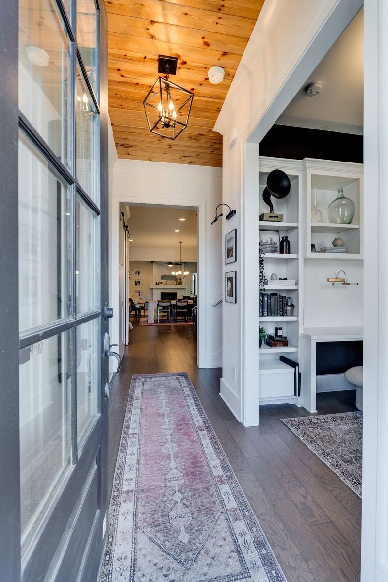 1321B Meridian St, Nashville, TN 37207