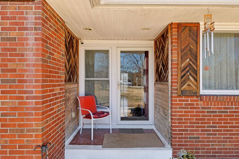 2408 Gardner Ln, Nashville, TN 37207