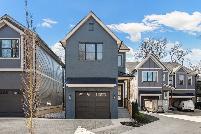 517 W Bend Dr #B, Nashville, TN 37209