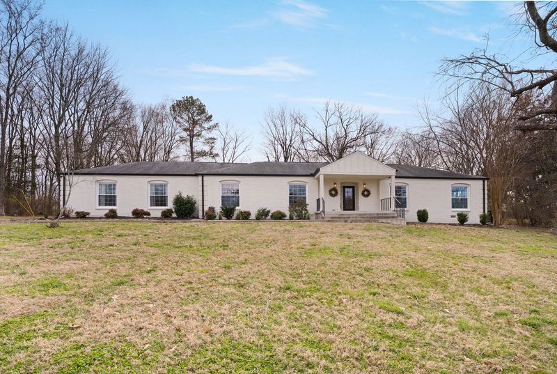 757 W Meade Dr, Nashville, TN 37205