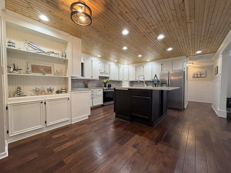 4165 Veterans Pkwy, Murfreesboro, TN 37128