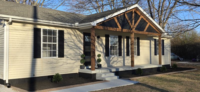 2429 Canterbury Chase, Murfreesboro, TN 37128