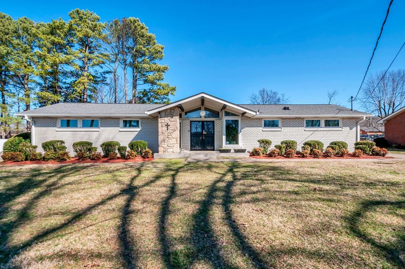 7468 Highway 70 S, Nashville, TN 37221
