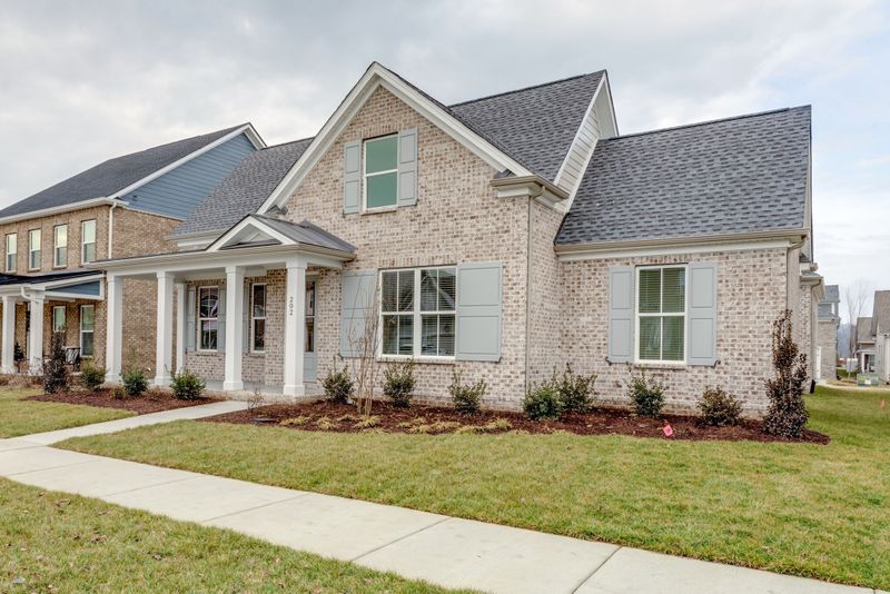 202 Ashington Cir, Hendersonville, TN 37075