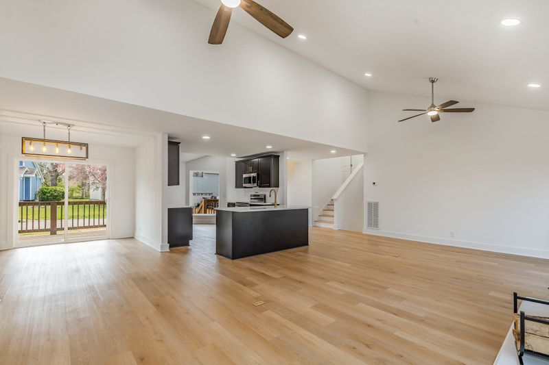 418 Belle Pointe Dr, Nashville, TN 37221