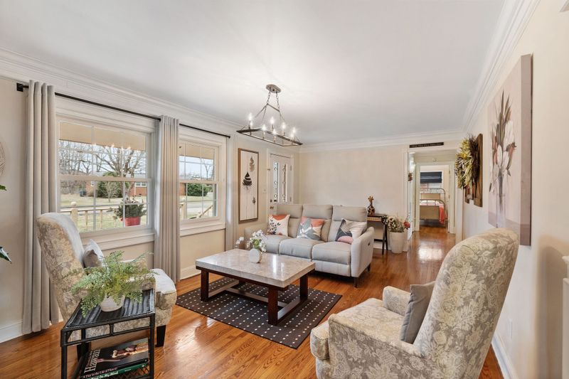 803 Elliott Dr, Murfreesboro, TN 37129