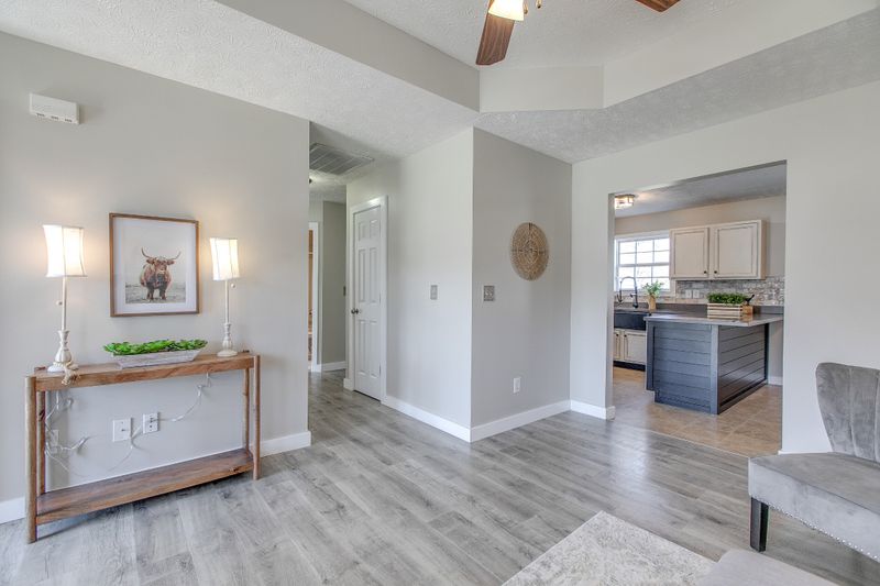 1025 Maxfli Dr, Murfreesboro, TN 37129
