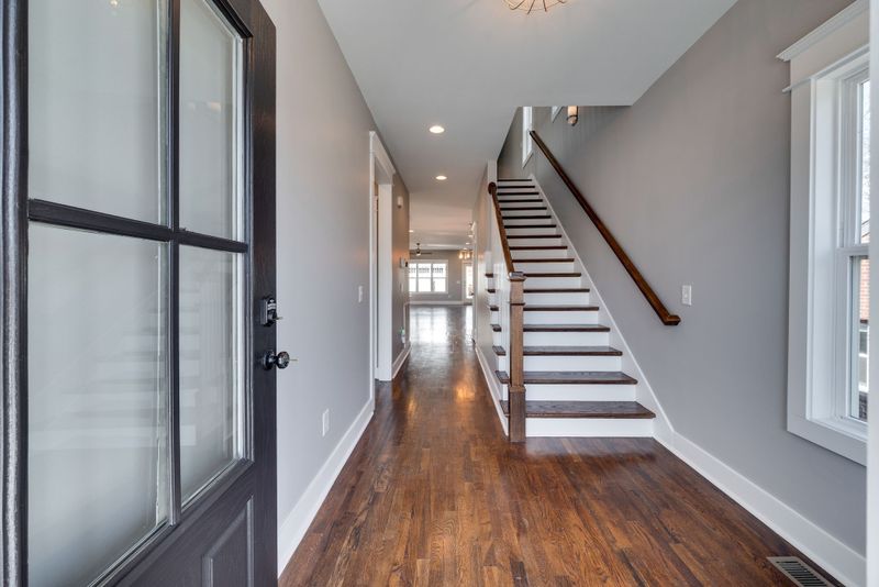 1410B Harwood Dr, Nashville, TN 37206