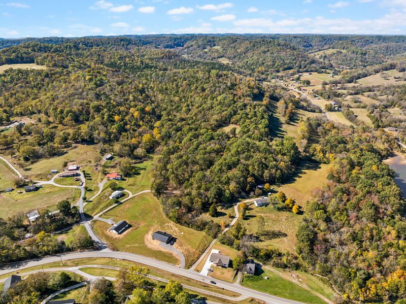 411 Defeated Creek Hwy, Carthage, TN 37030