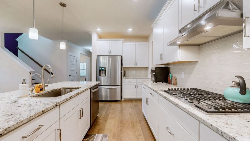 438 Fall Creek Cir, Goodlettsville, TN 37072