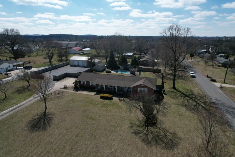 2826 Emery Rd, Murfreesboro, TN 37130