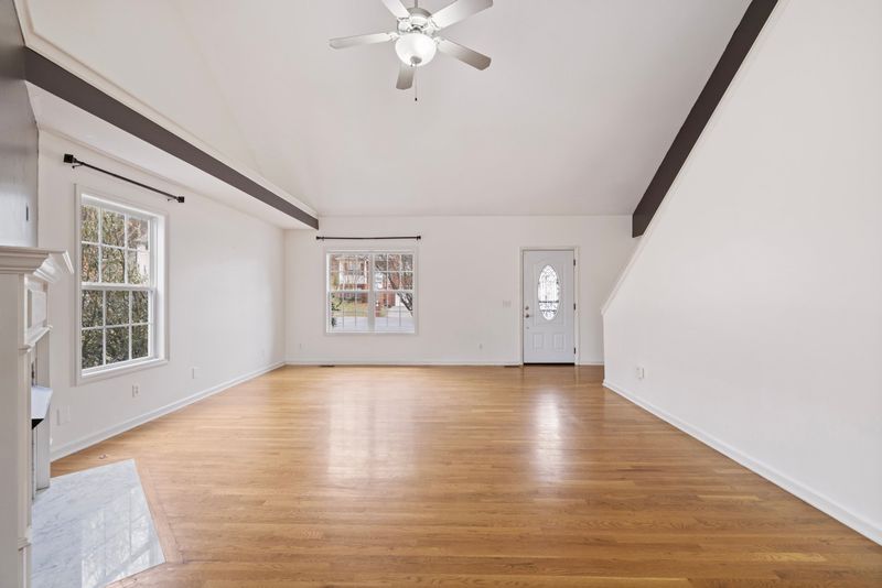 229 Woodmaker Ct, Nashville, TN 37214
