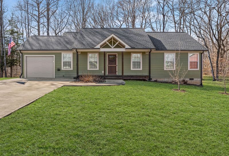 20 Bluff Ct, White Bluff, TN 37187