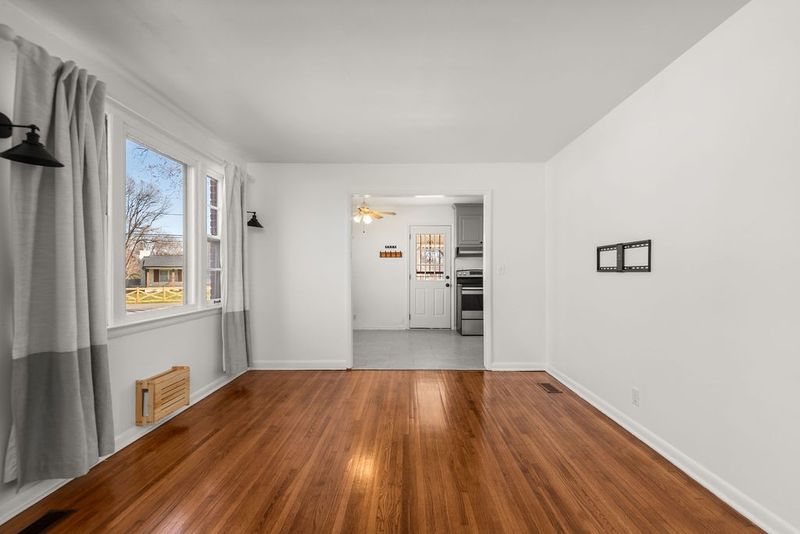3704 Ezell Rd, Nashville, TN 37211