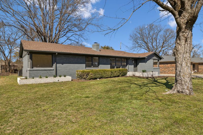 1712 W Main St, Franklin, TN 37064