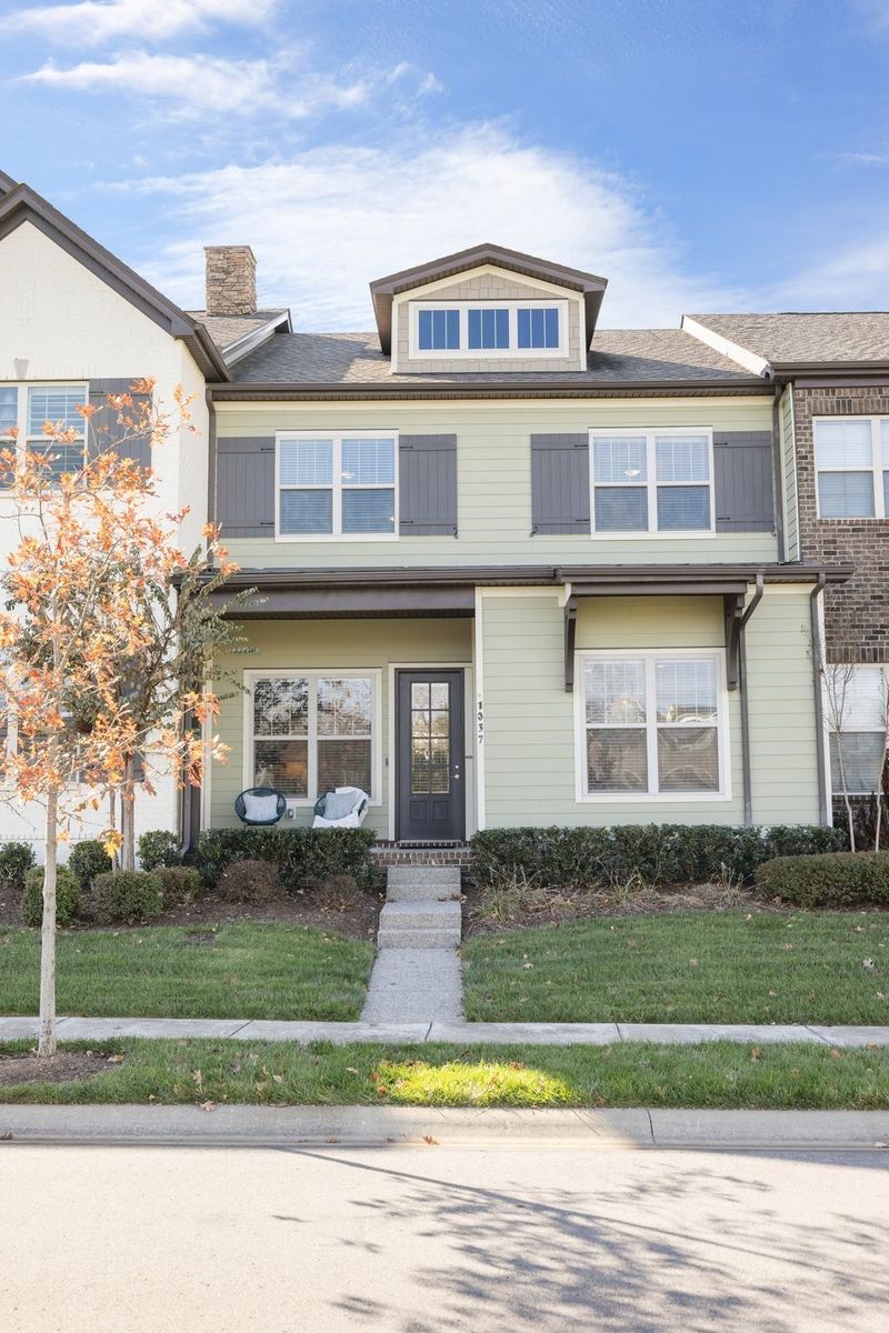 1037 Inland Dr, Franklin, TN 37064