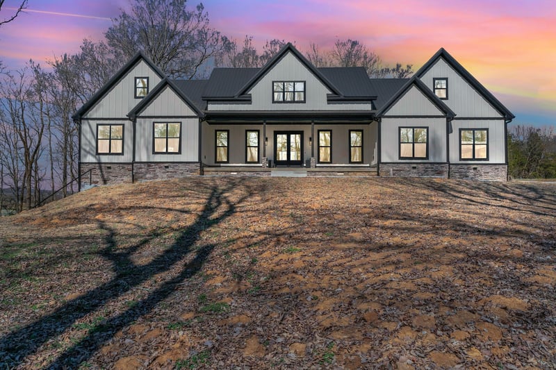 2165 Trammel Ln, Lebanon, TN 37090