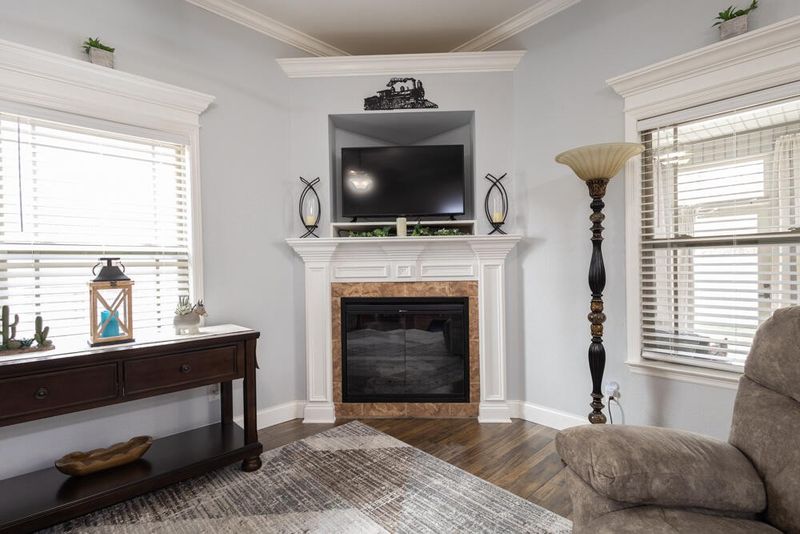 50 Tradewind Dr, Fort Oglethorpe, GA 30742