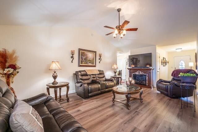 63 Glenn Wade Dr, Rossville, GA 30741