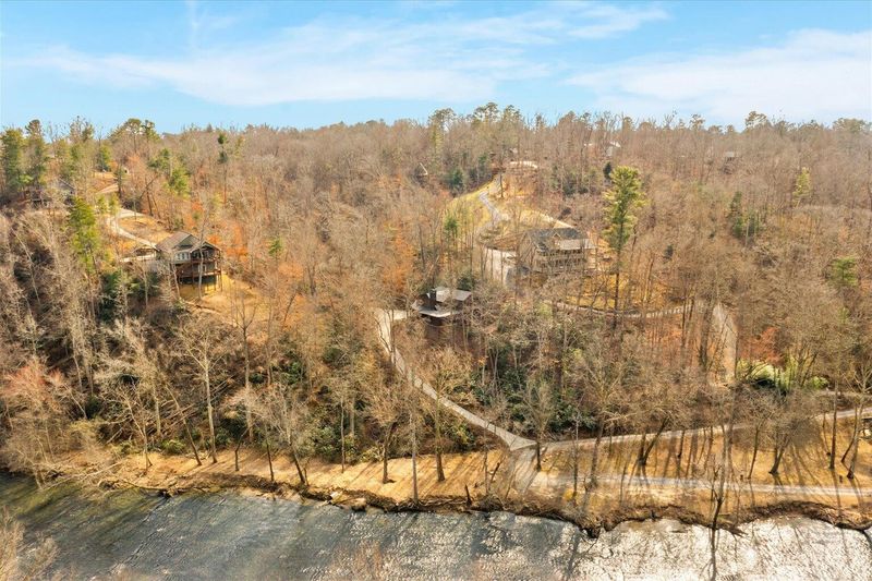 754 Cherokee Trl, Ellijay, GA 30540