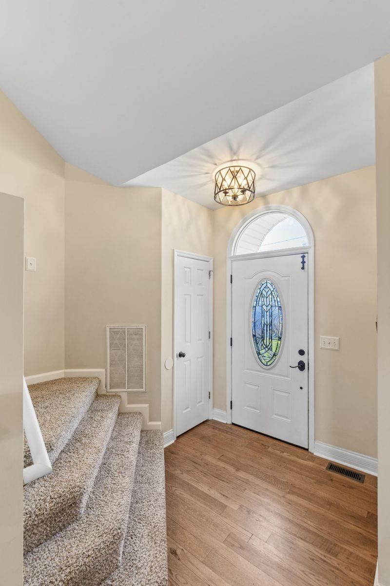 1404 Thrush Ct, Mount Juliet, TN 37122