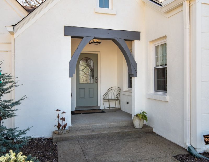2916 Snowden Rd, Nashville, TN 37204