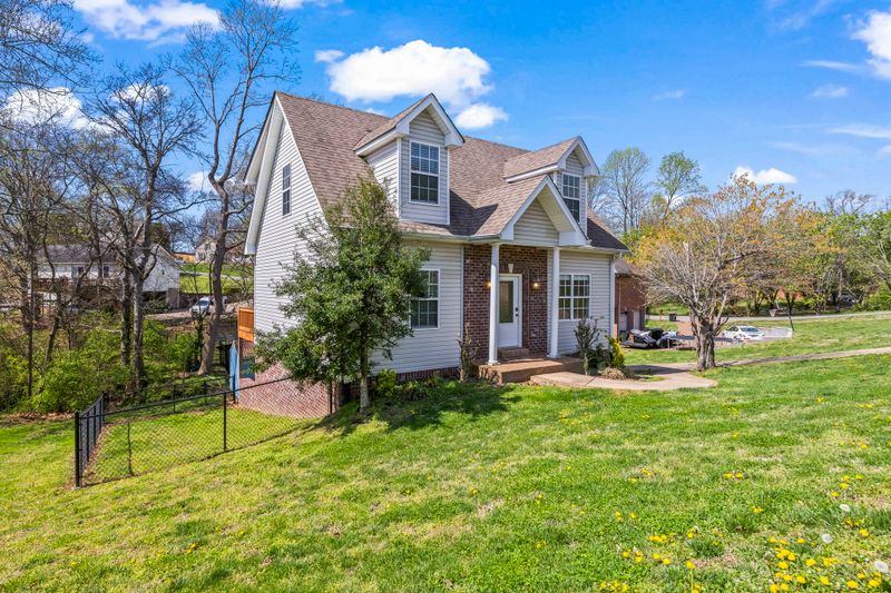 3062 Quail Ct, Greenbrier, TN 37073