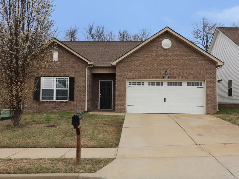 1821 Belle Arbor Dr, Nashville, TN 37207