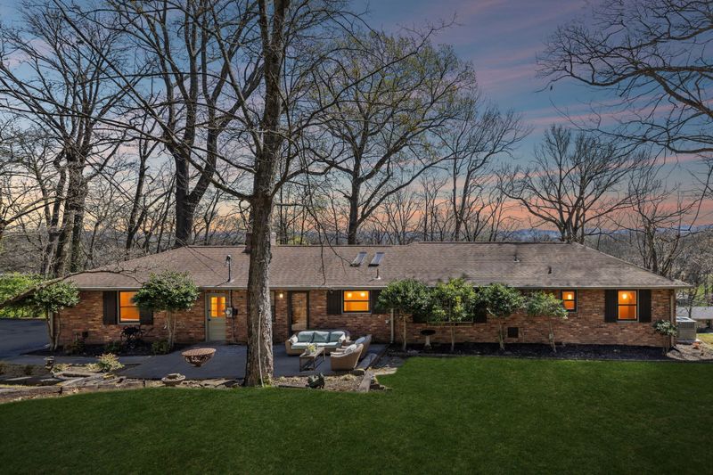 835 Otter Creek Rd, Nashville, TN 37220