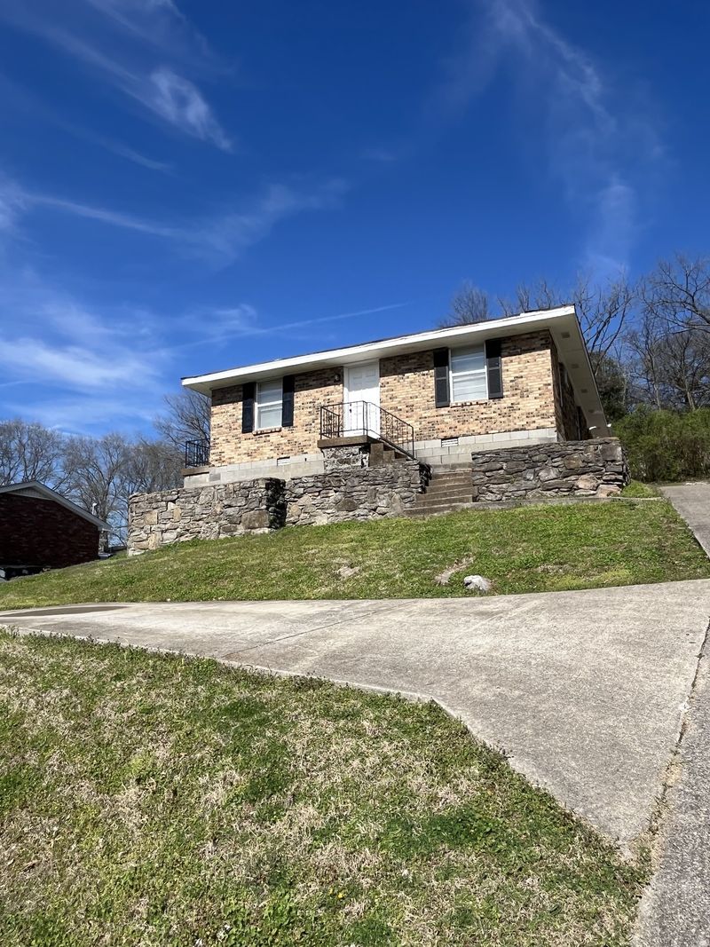 446 Wilclay Dr, Nashville, TN 37209